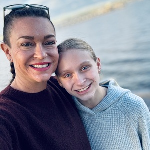 Amber & Emma Williams